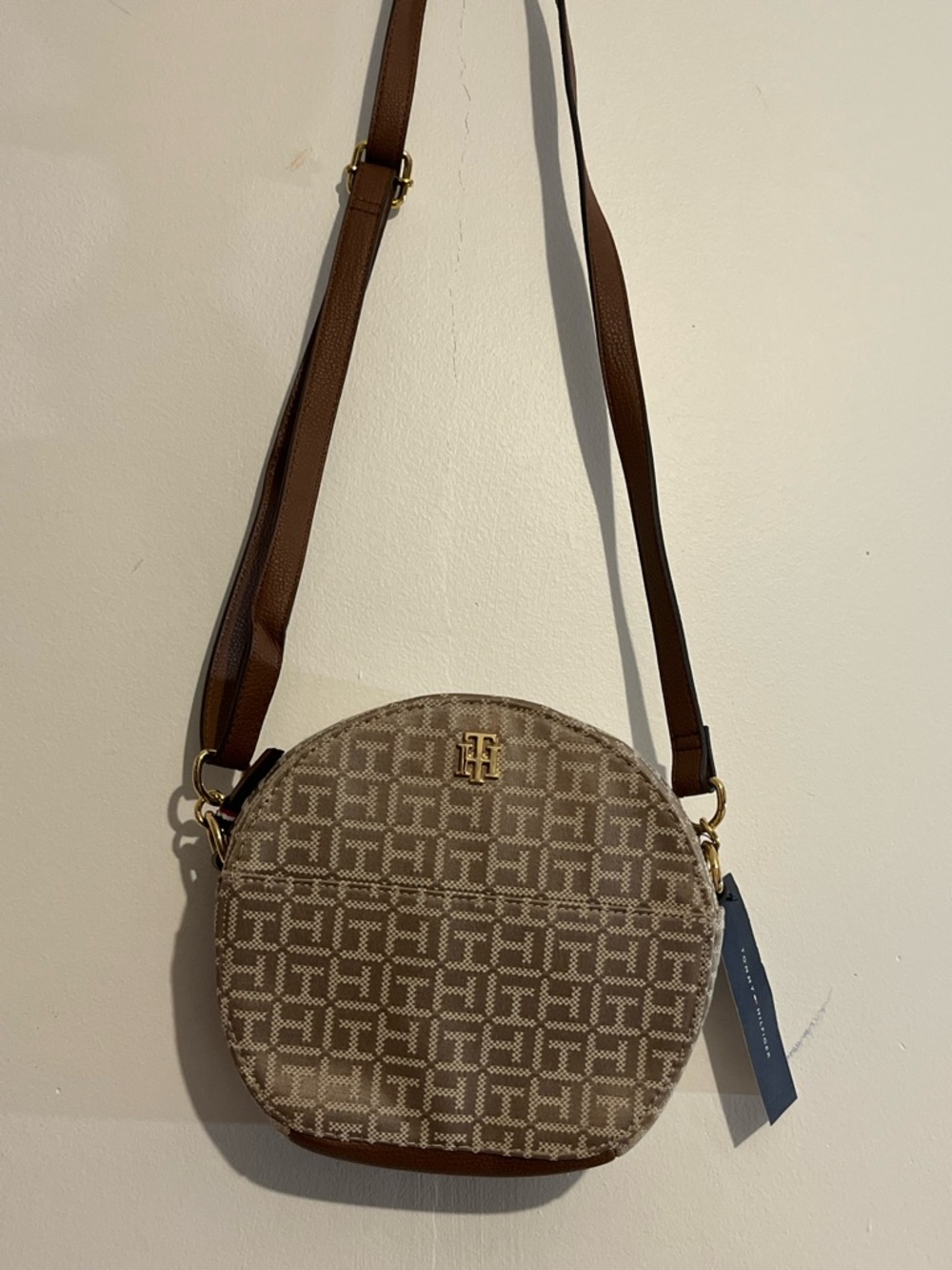 Tommy Hilfiger Beige Monogram Round Crossbody with Brown Strap - Picture 10 of 10